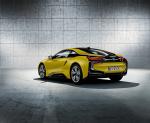 BMW i8 Frozen Yellow Edition 2017 года